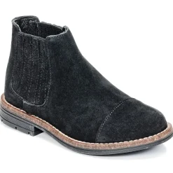 Young Elegant People - FILICIA