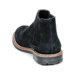 Young Elegant People - FILICIA